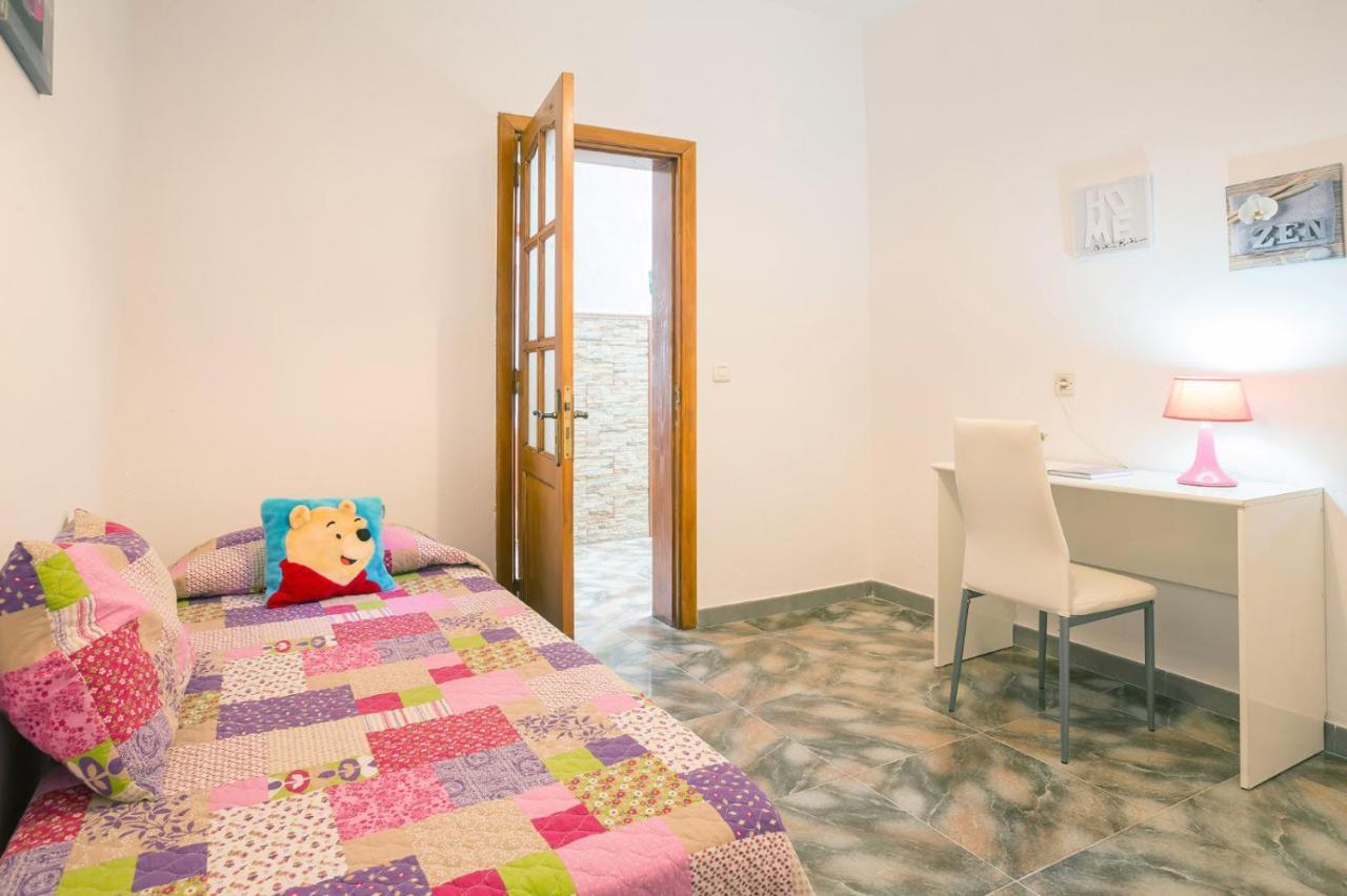 Casa Eli Pensionat Sardina Exteriör bild
